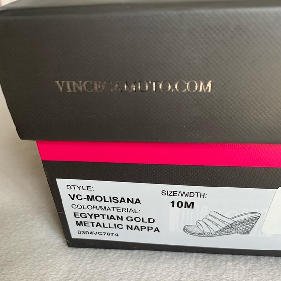 VINCE CAMUTO MOLISANA WEDGE - Picture 2 of 16